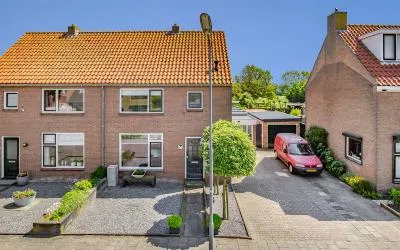Twee-onder-één-kap te koop: Ooststraat 8, Aagtekerke Aagtekerke