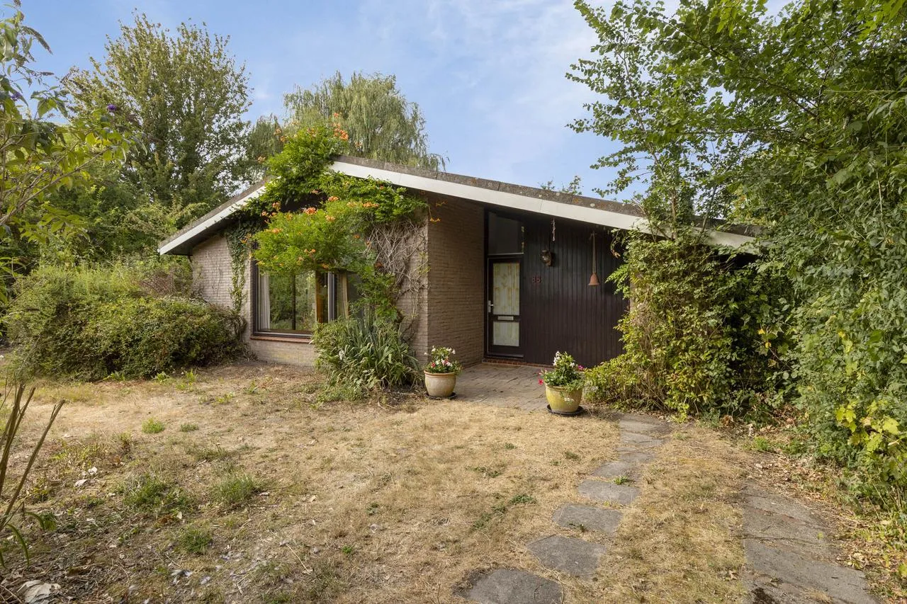 Vrijstaande woning te koop: Oostweg 20088, Ouwerkerk