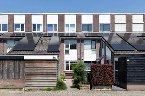 Terraced house for sale: Oostwijk 34, Linschoten Linschoten