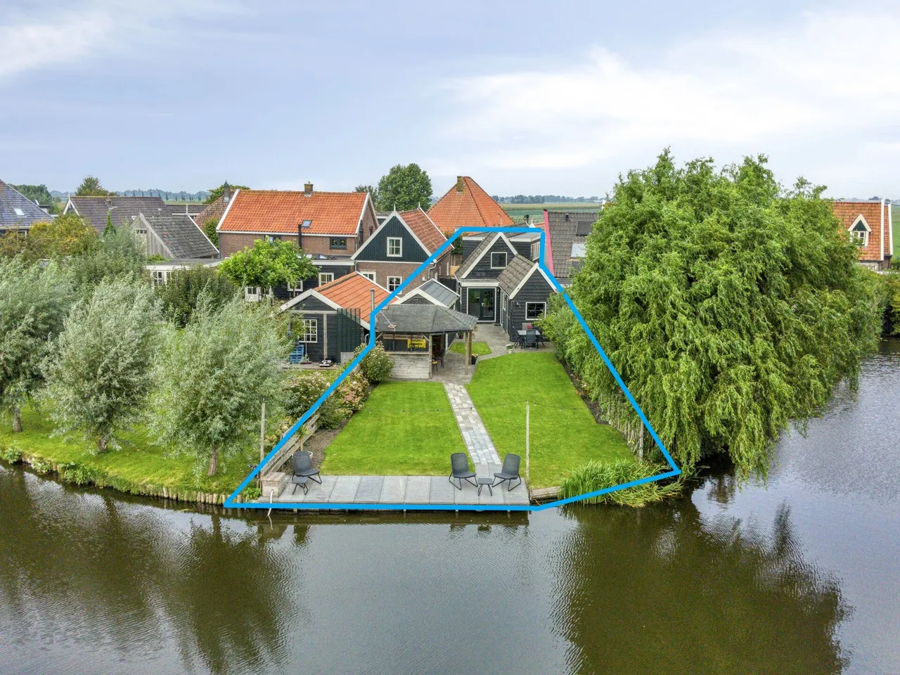 Vrijstaande woning te koop: Oostwouder Dorpsstraat 57, Oostwoud