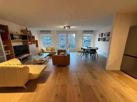 Appartement te huur: Oostzeedijk 326B, Struisenburg Rotterdam
