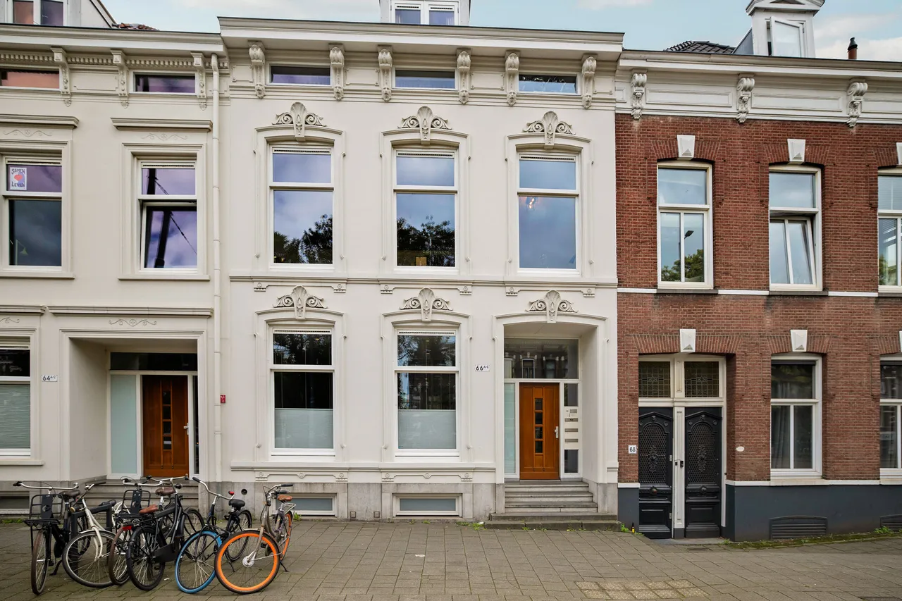 Appartement te koop: Oostzeedijk 66B, Rotterdam