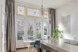 Woning te huur: Oostzeedijk, Struisenburg Rotterdam