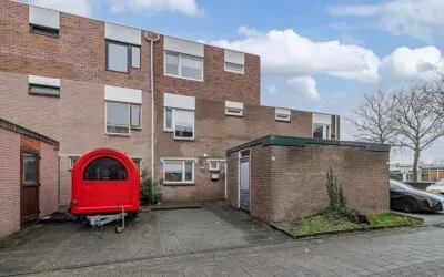 Woning te koop: Oostzeestraat 33, Lelystad