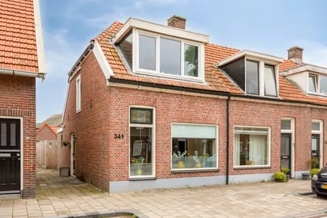 Hoekwoning te koop: Ootmarsumsestraat 341, Rumerslanden Almelo