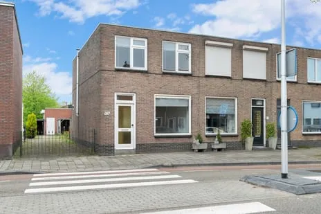 Hoekwoning te koop: Ootmarsumsestraat 374, Almelo