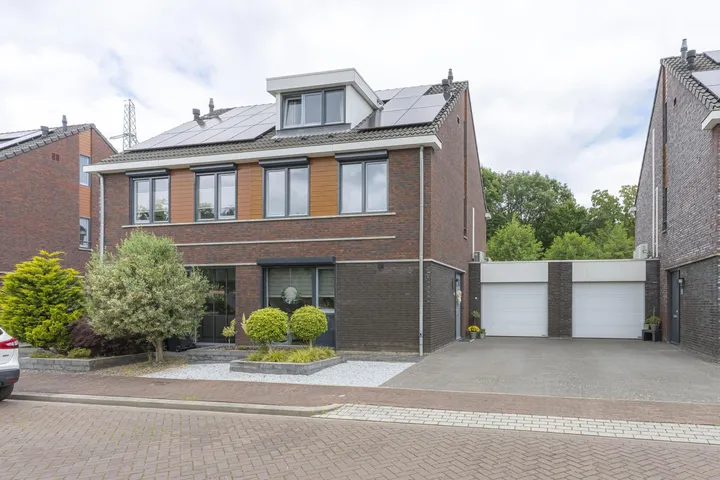 Tussenwoning te koop: Op de Knip 206, Terwinselen Kerkrade