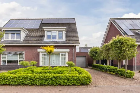 Twee-onder-één-kap te koop: op den Duyn 4, Hoogerheide-Noord Hoogerheide