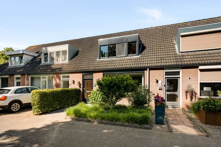Tussenwoning te koop: Op den Toum 73, Kern Haelen Haelen