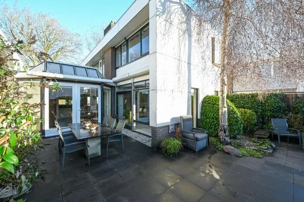 Tussenwoning te koop: Op de Klucht 6, Uithoorn