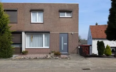 Twee-onder-één-kap te koop: Op de Weijer 13, Bocholtz Bocholtz