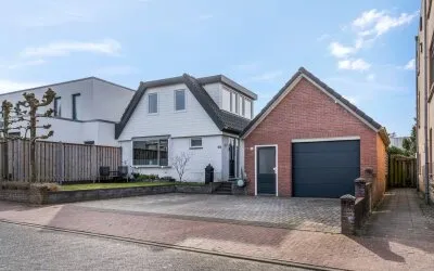 Twee-onder-één-kap te koop: Opaalstraat 92, Vogelbuurt Ede