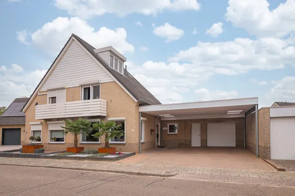 Koopwoning: Opbraakstraat 53 in Geleen - €349.000 - 156m²
