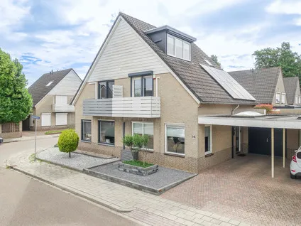 Tussenwoning te koop: Opbraakstraat 56, Lindenheuvel Geleen