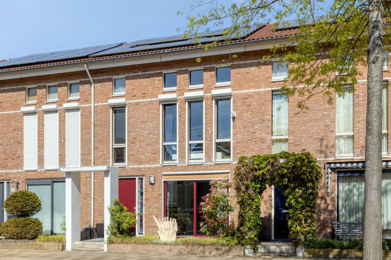Tussenwoning te koop: Opera 46, Eindhoven