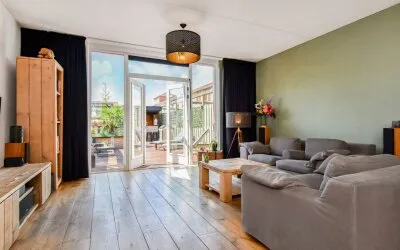 Tussenwoning te koop: Operatie Mannahof 7, De Venen Centrum Nootdorp