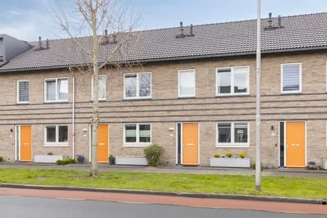 Tussenwoning te koop: Operaweg 22, Schuilenburg-Noord Amersfoort