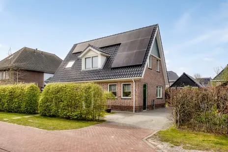 Vrijstaande woning te koop: Opkeamer 6, Techum Leeuwarden