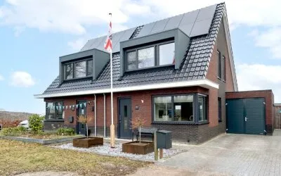Twee-onder-één-kap te koop: Oranje 62G, Verspreide huizen Hijken Oranje