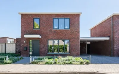 Semi-detached for sale: Oranje Nassaulaan 1A, Bladel Centrum Bladel