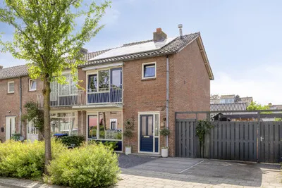 Hoekwoning te koop: Oranje Nassaustraat 22, Mars Grave