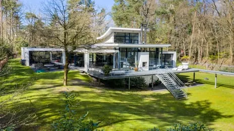 Vrijstaande woning te koop: Oranje Nassaulaan 9, Villapark Hattem