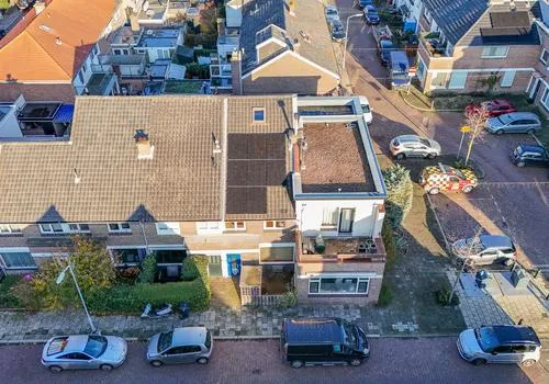 Tussenwoning te koop: Oranje Nassaustraat 24, Voorburg