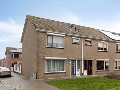 Hoekwoning te koop: Oranje Nassaustraat 34, Poldertje Arnemuiden