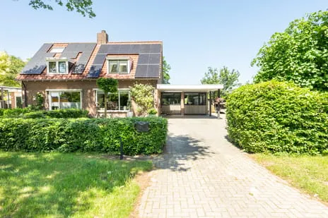 Twee-onder-één-kap te koop: Oranjekanaal NZ 2, Zuidbarge Emmen