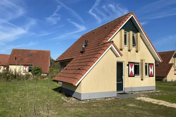 Woning te koop: Oranjekanaal NZ 10-0036, Verspreide huizen Wezuperbrug Wezuperbrug