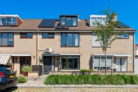 Tussenwoning te koop: Oranjelaan 175, Frederiksoord-Noord Rijnsburg