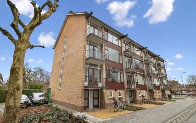 Appartement te koop: Oranjeplantsoen 8, Diemen