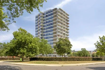 Studio te koop: Oranjeplein 257, Maastricht