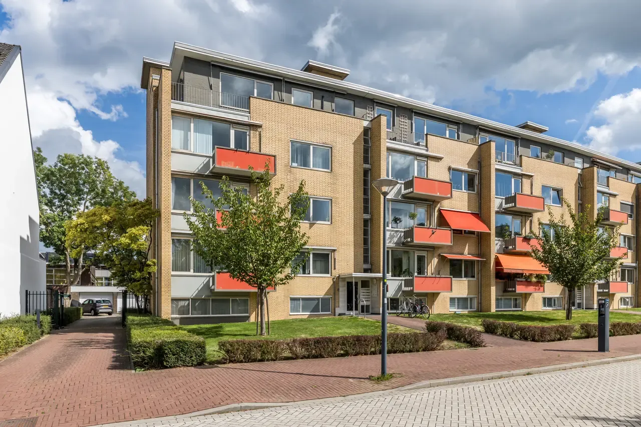 Appartement te koop: Oranjeplein 93D, Maastricht