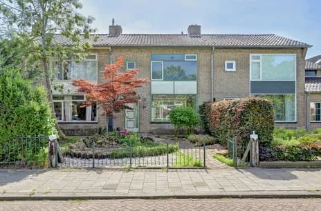 Tussenwoning te koop: Oranjestraat 2A, Oostendam Hendrik-Ido-Ambacht