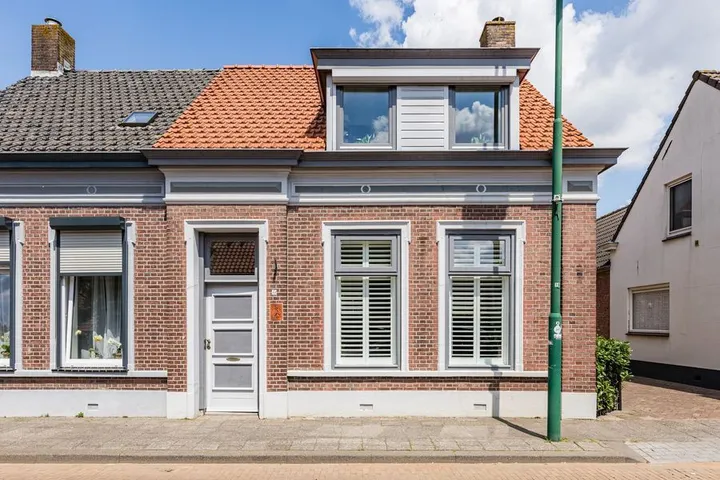 Semi-detached for sale: Oranjestraat 44, Strijpakkers-Laars Gilze