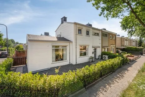 Twee-onder-één-kap te koop: Oranjeweg 181, Rheden Rheden