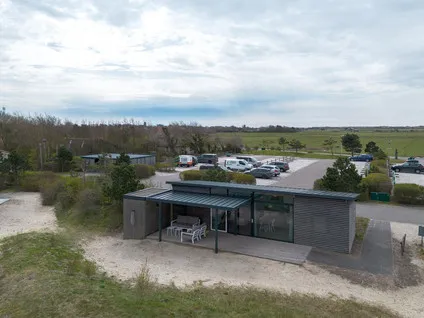 Appartement te koop: Oranjeweg 40-040, Verspreide huizen Hollum Hollum