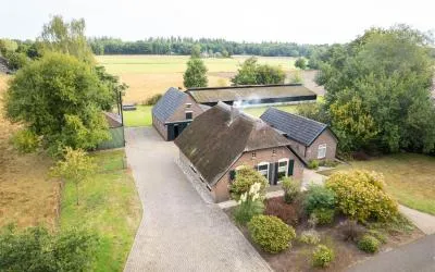 Vrijstaande woning te koop: Oranjeweg 90, Buitengebied Emst Emst