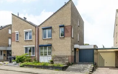 Tussenwoning te koop: Orchideehof 13, Nieuw-Einde Heerlen