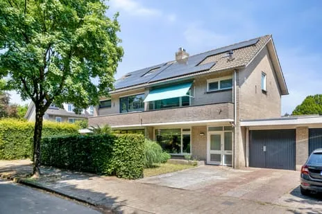 Tussenwoning te koop: Orchideestraat 14, Leende Leende