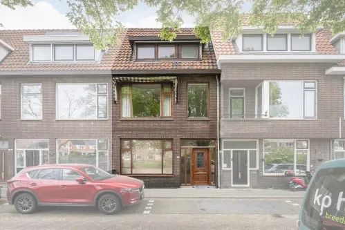 Tussenwoning te koop: Orelioplantsoen 30, Vlaardingen