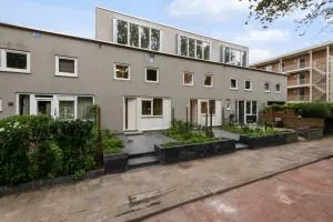 Tussenwoning te koop: Orestespad 4, Rotterdam