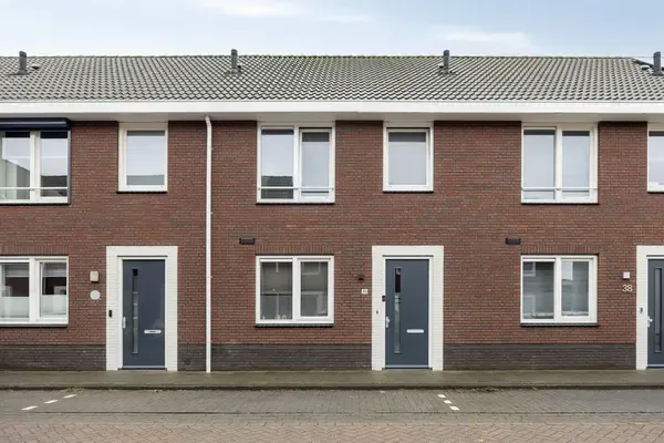 Tussenwoning te koop: Orffstraat 40, Zanddonk Waalwijk