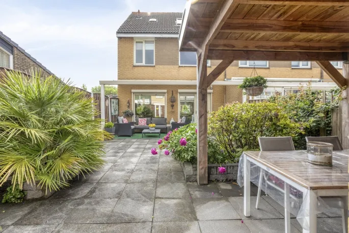 Hoekwoning te koop: Orgelpad 11, Vogelenzang-Noord Spijkenisse
