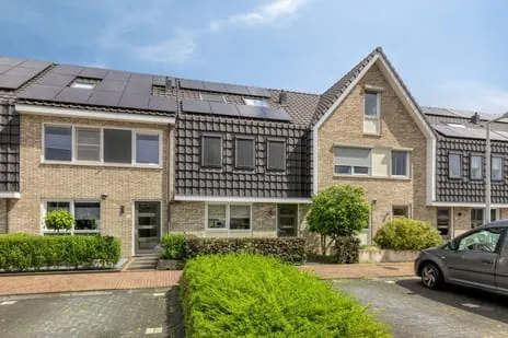 Tussenwoning te koop: Orlofflaan 12, Veller Barneveld