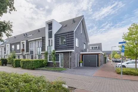 Hoekwoning te koop: Orlofflaan 33, Veller Barneveld
