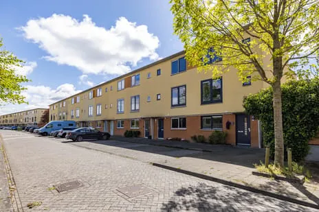 Hoekwoning te koop: Oscar Wildestraat 27, De Held Groningen