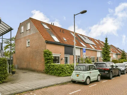 Hoekwoning te koop: Osdorperweg 37, Dorp Sloten Amsterdam