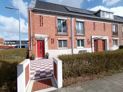 Hoekwoning te koop: Ossenisseweg 13, Pendrecht Rotterdam